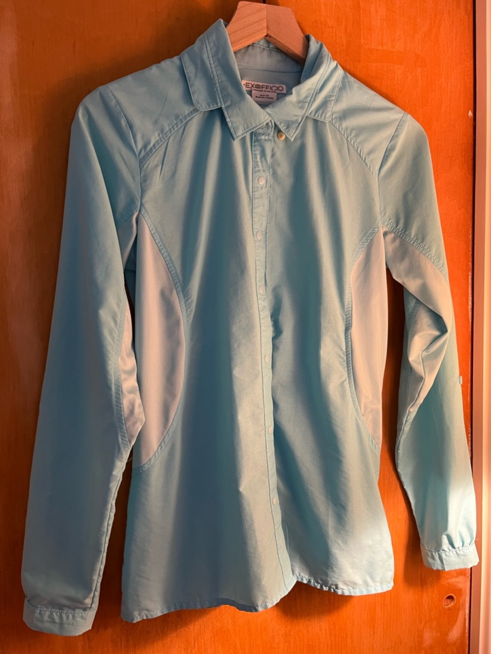 ExOfficio Light Blue Button-Up Shirt Women’s Medium